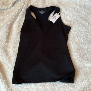 Vineyard vines performance tank